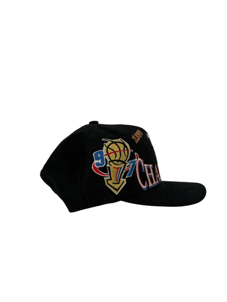 Chicago Bulls 1997 championship Hat (Logo Athletic SnapBack)