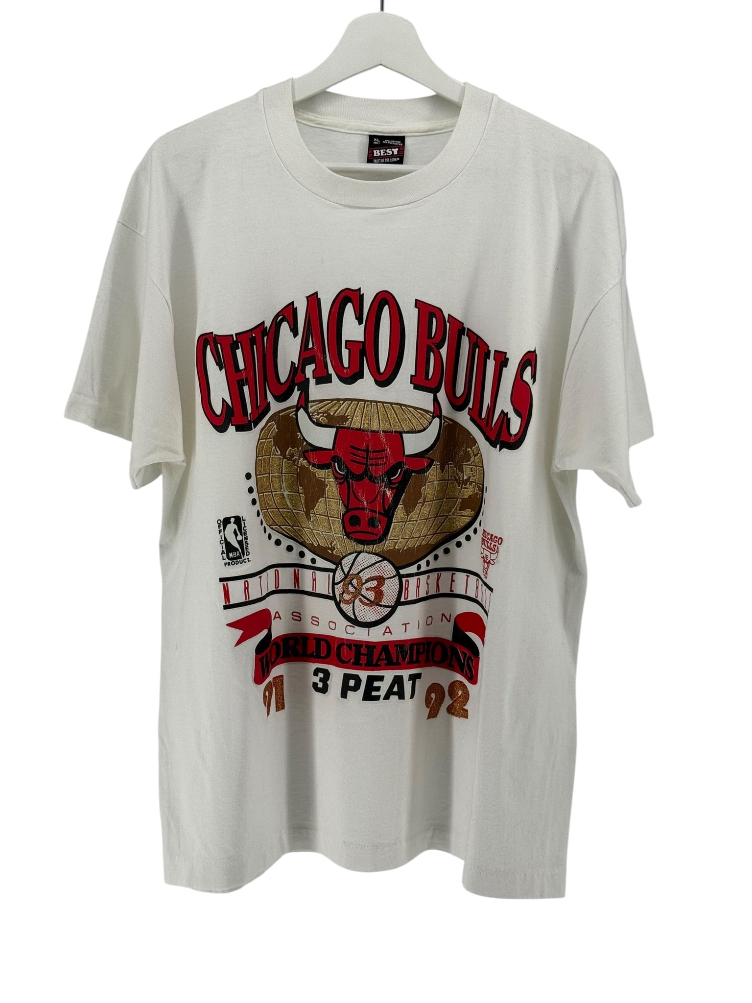 90s Chicago Bulls White Tee 3 peat