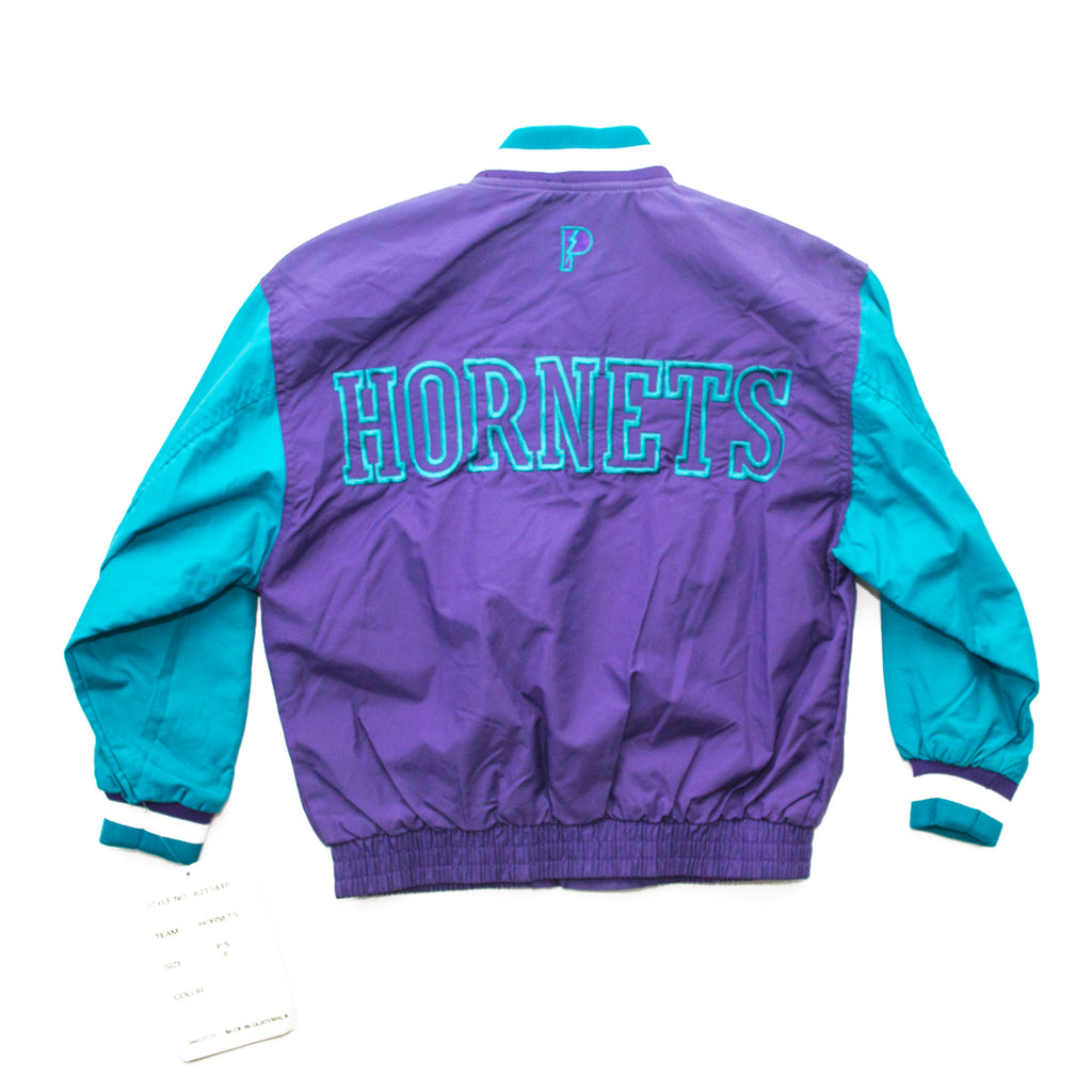 Vintage 90's Charlotte Hornets Windbreaker Jacket Youth 